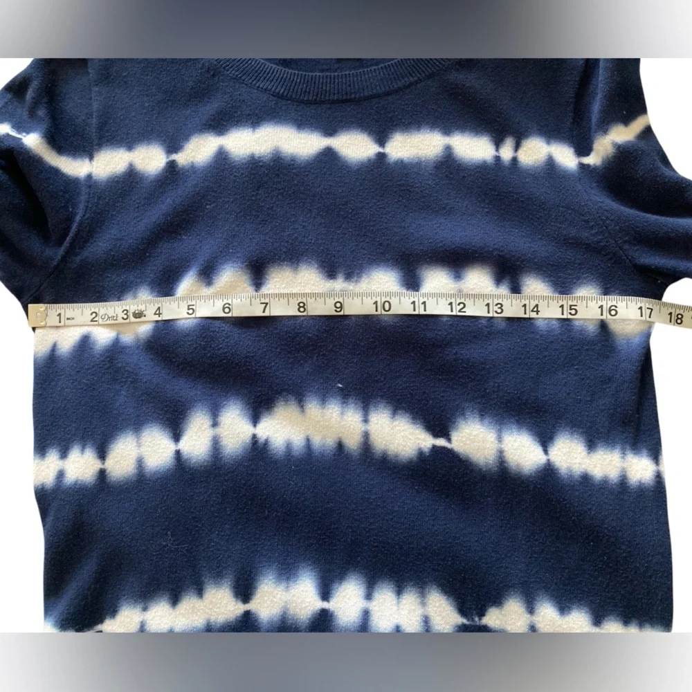J. Crew Teddie Blue and White Long Sleeve Crew Neck Sweater, Sz S